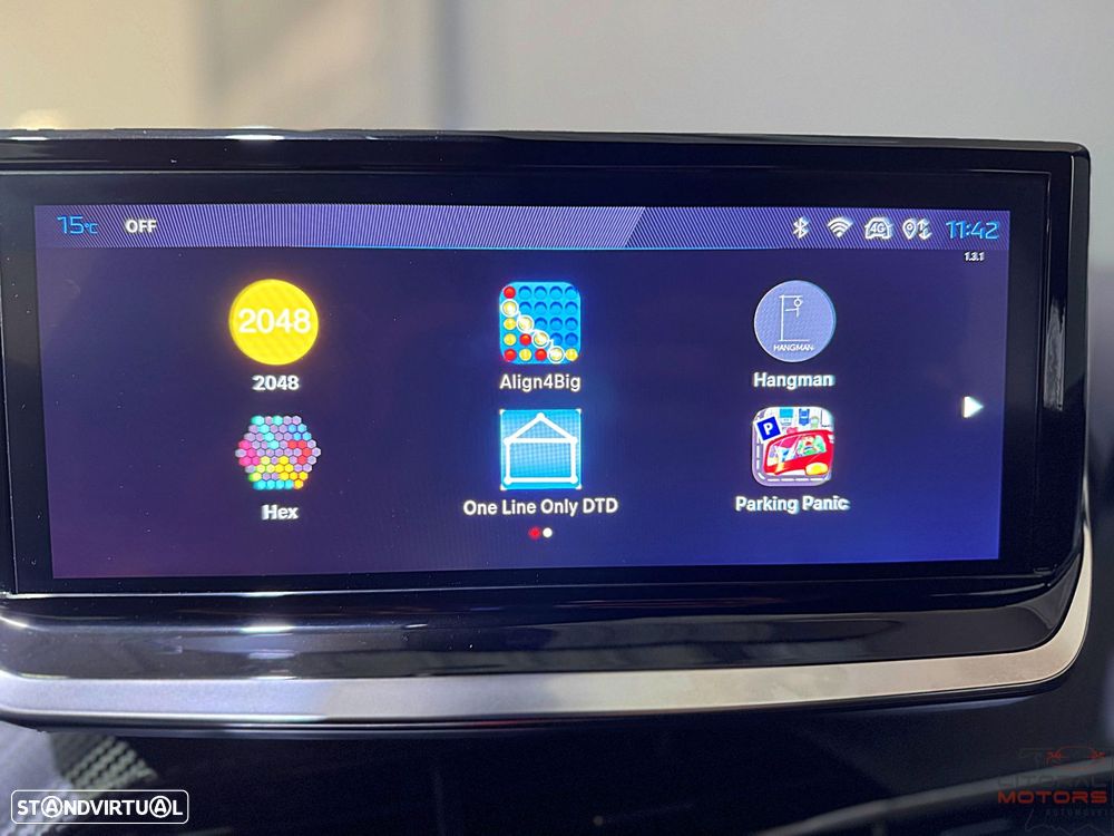 Peugeot 2008 1.2 PureTech Allure Pack EAT8 - 29