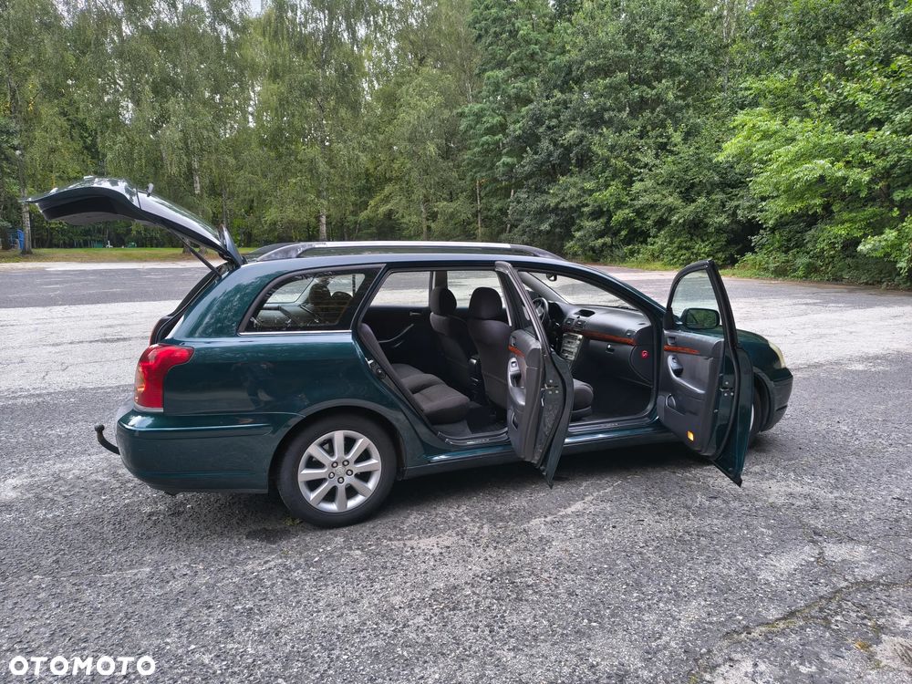 Toyota Avensis 1.8 VVT-i Sol - 7