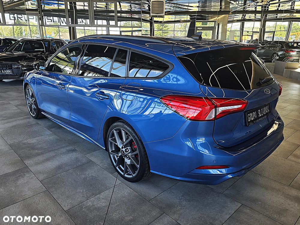 Ford Focus - 7