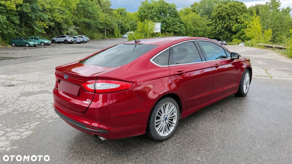 Ford Fusion - 3