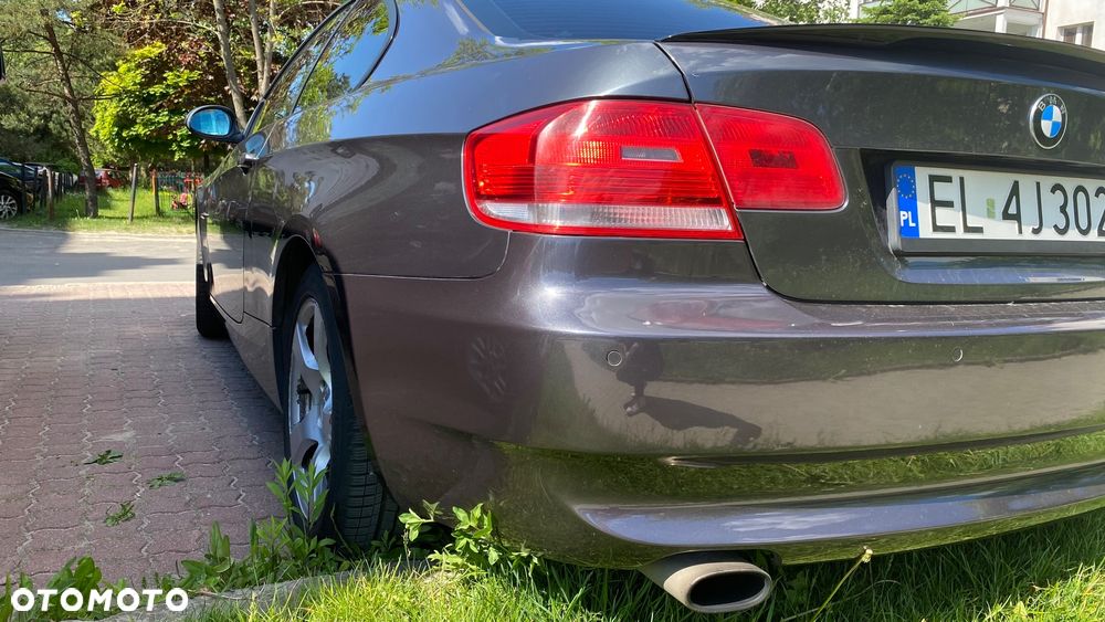 BMW Seria 3 320i Edition Exclusive - 6