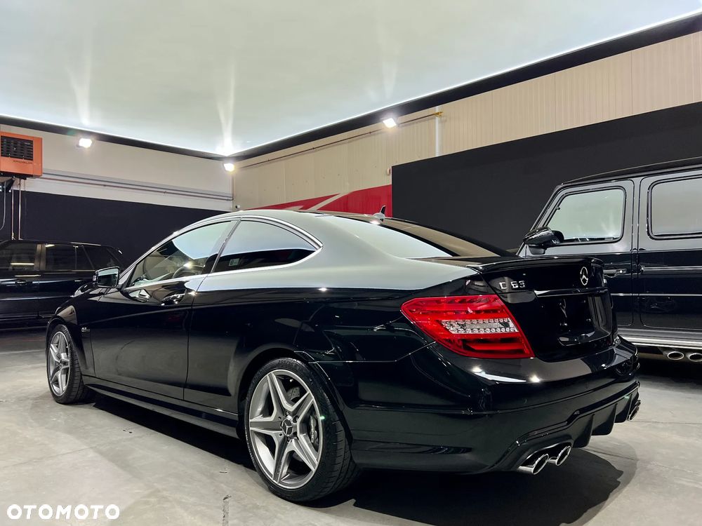 Mercedes-Benz Klasa C 63 AMG Coupe AMG SPEEDSHIFT MCT - 6