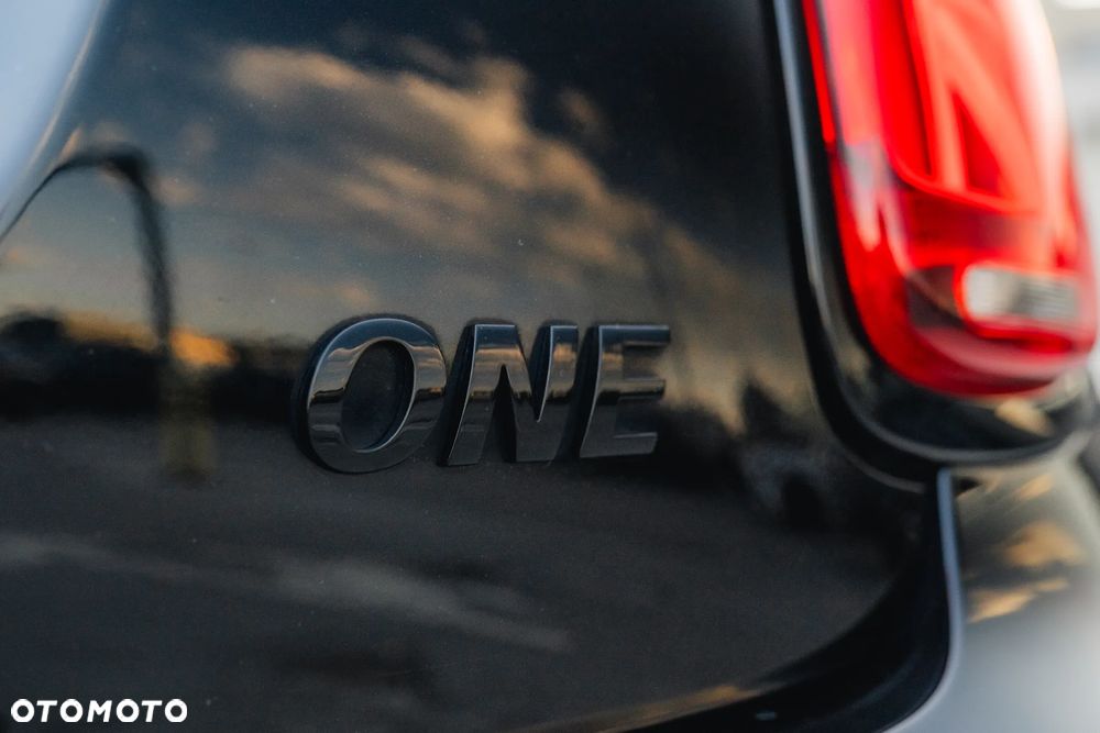 MINI ONE Standard - 12