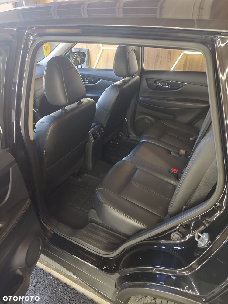 Nissan X-Trail 2.0 dCi Tekna 4WD Xtronic - 15
