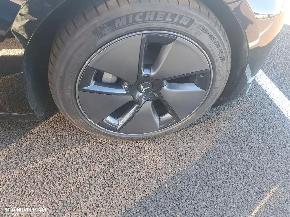 Tesla Model 3 Long Range Tração Traseira - 8