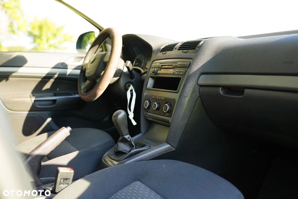 Skoda Octavia 2.0 TDI Active - 9