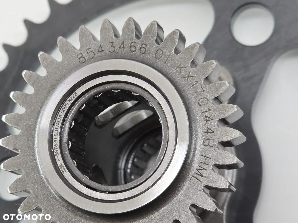 Walek Posredni Prawy Kolo Zebate Lozysko Bmw Gs 1200 Adventure Bmw Rt - 4