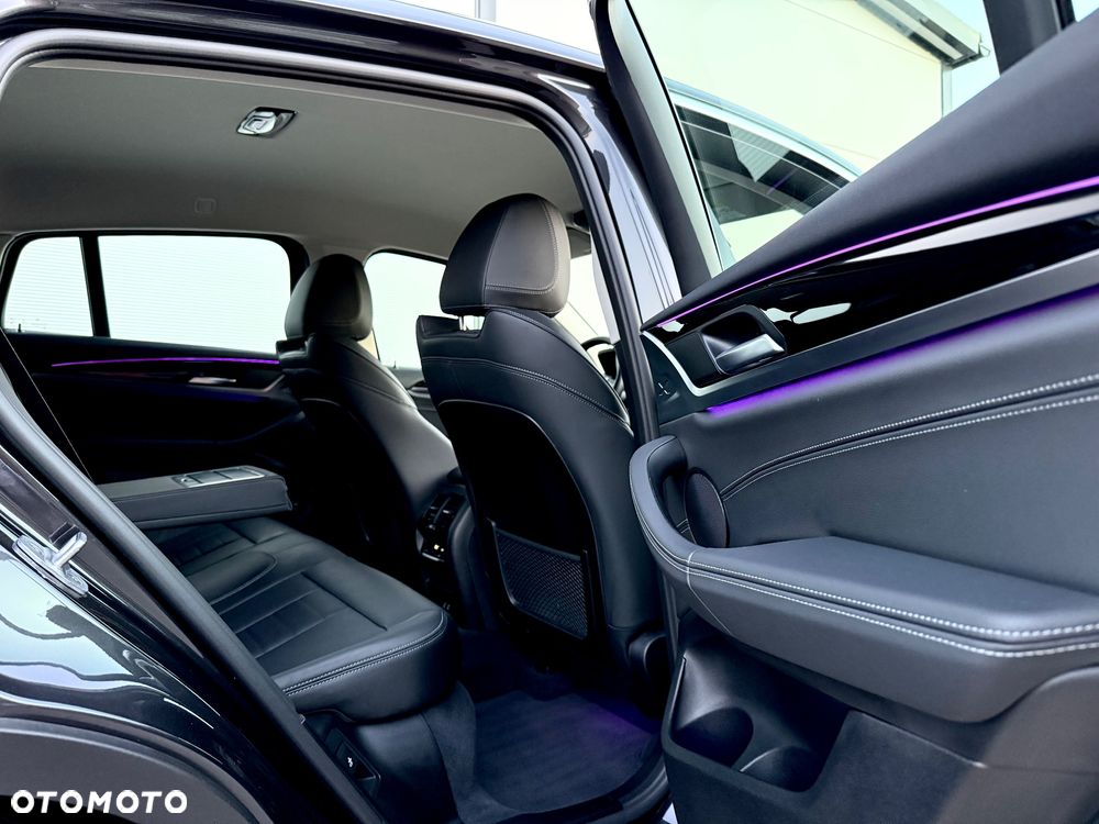BMW X4 xDrive20d xLine - 34