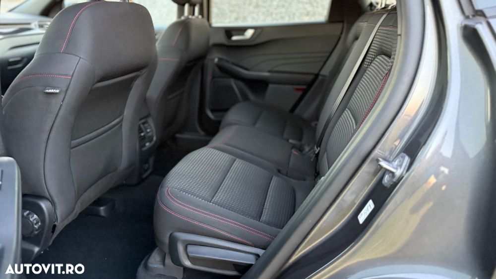 Ford Kuga 2.5 Duratec FHEV ST-LINE - 18