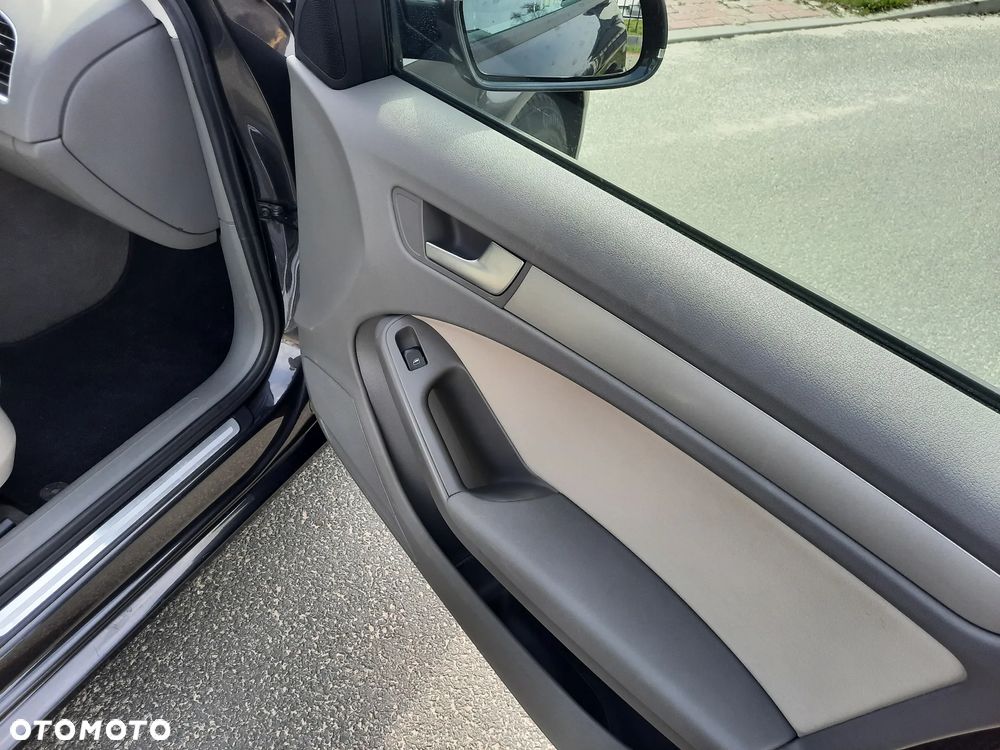 Audi A4 Limousine 2.0 TDI DPF Ambition - 15