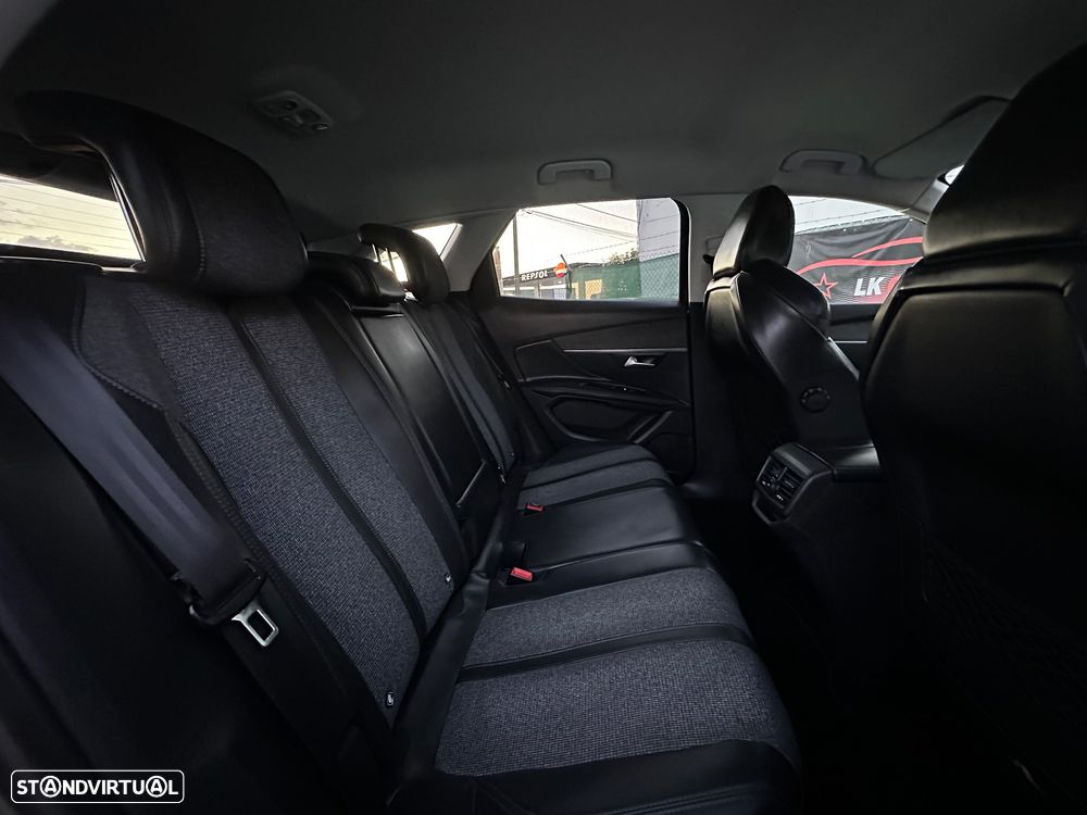 Peugeot 3008 1.6 BlueHDi Allure - 9