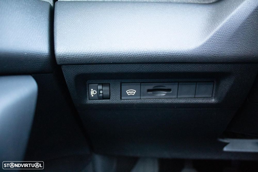 Peugeot 308 1.2 PureTech Allure - 20