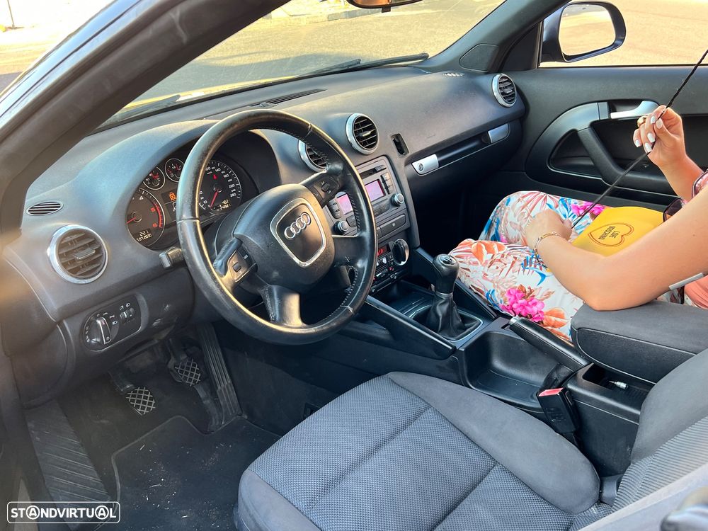 Audi A3 Cabrio 1.9 TDI Attraction - 4
