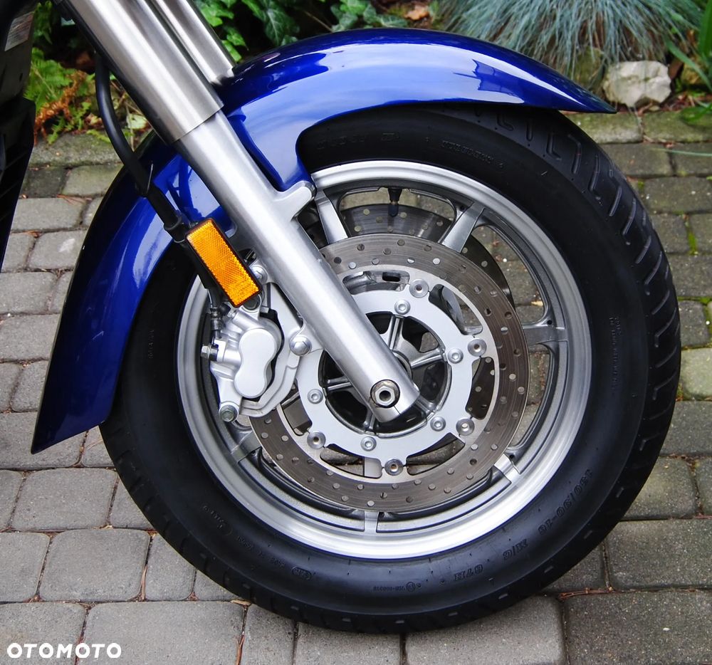 Yamaha V Star - 10