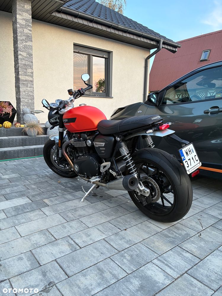 Triumph Speed Twin - 3