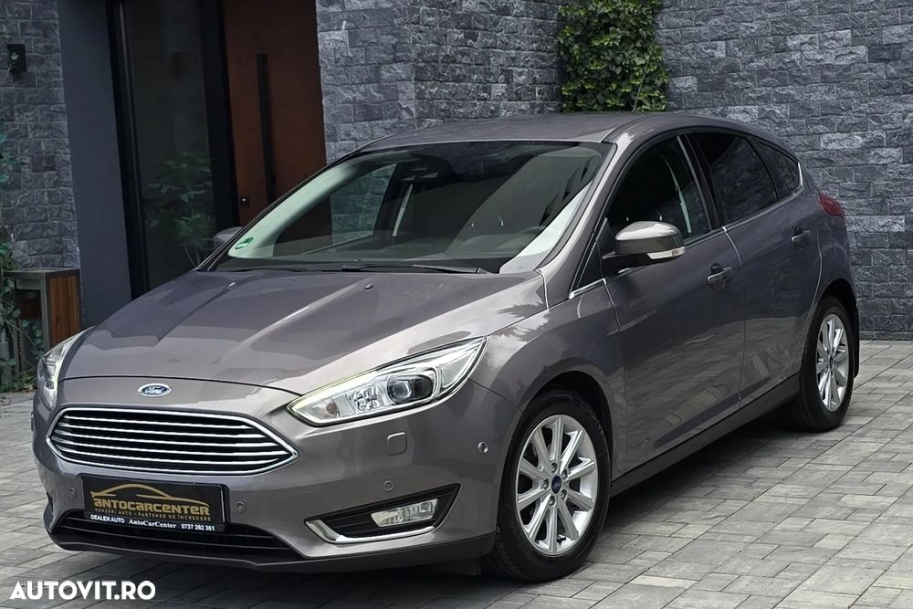 Ford Focus - 3