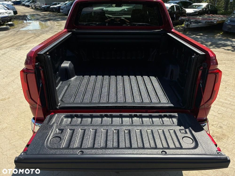 Volkswagen Amarok - 31