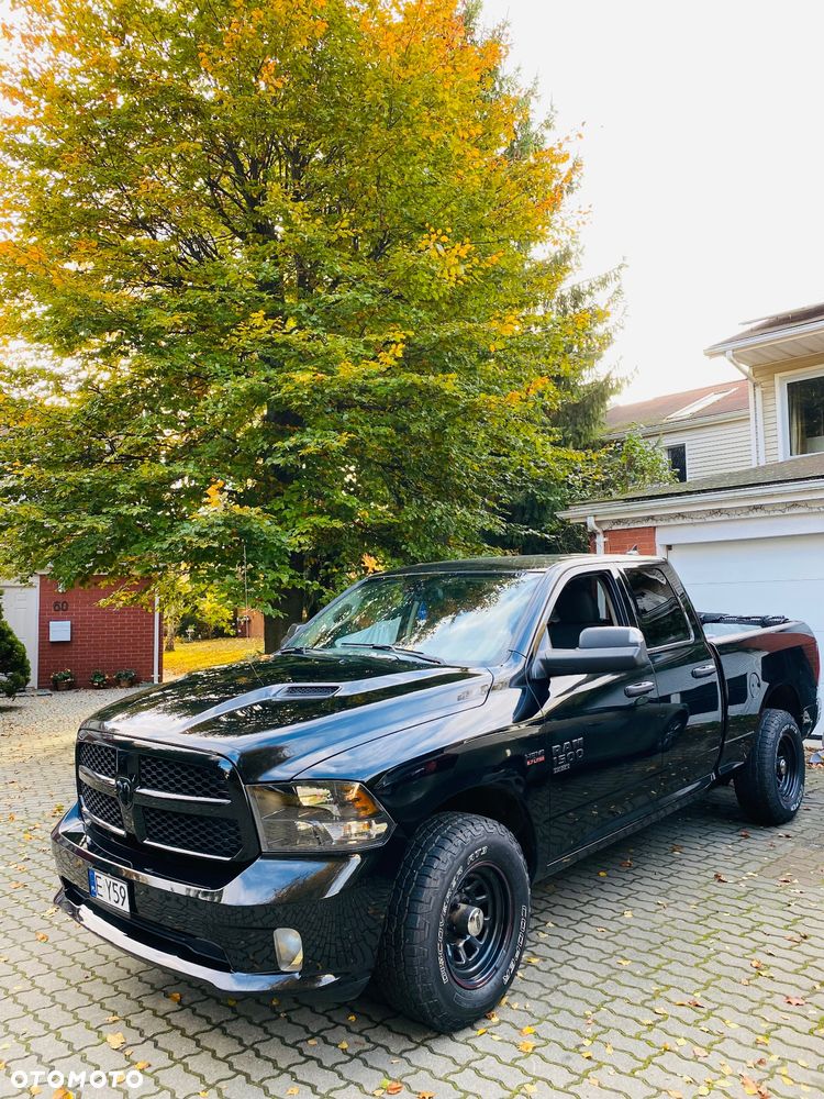 RAM 1500 ver-5-7-crew-cab-limited