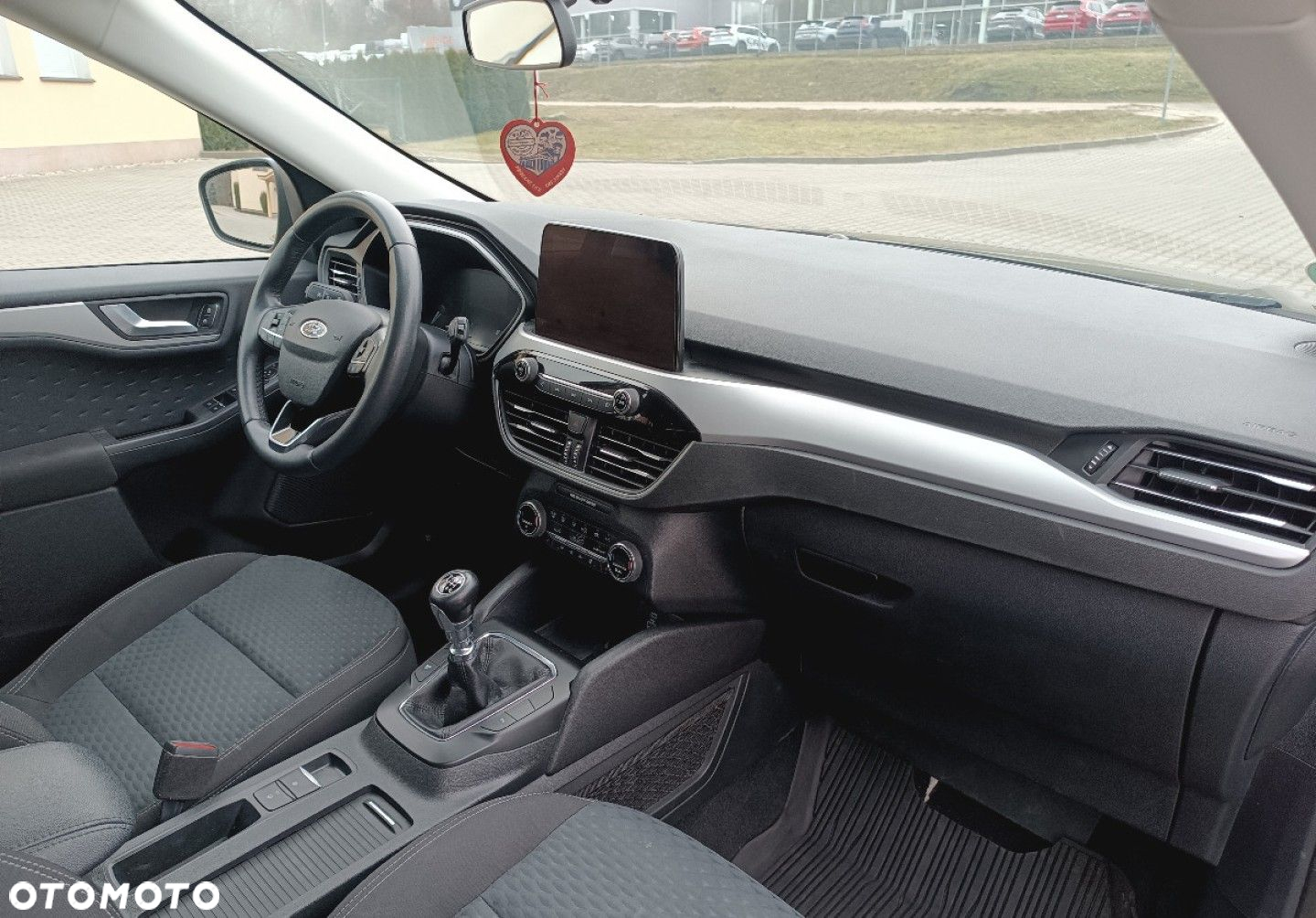 Ford Kuga - 15