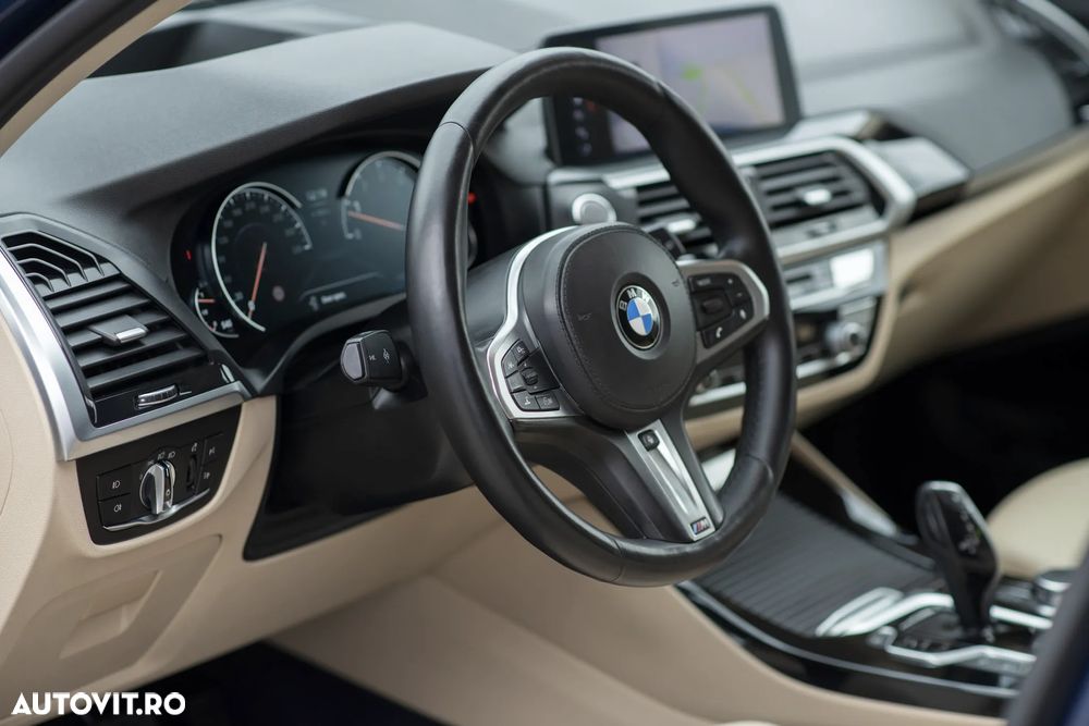 BMW X3 xDrive20i AT xLine - 6