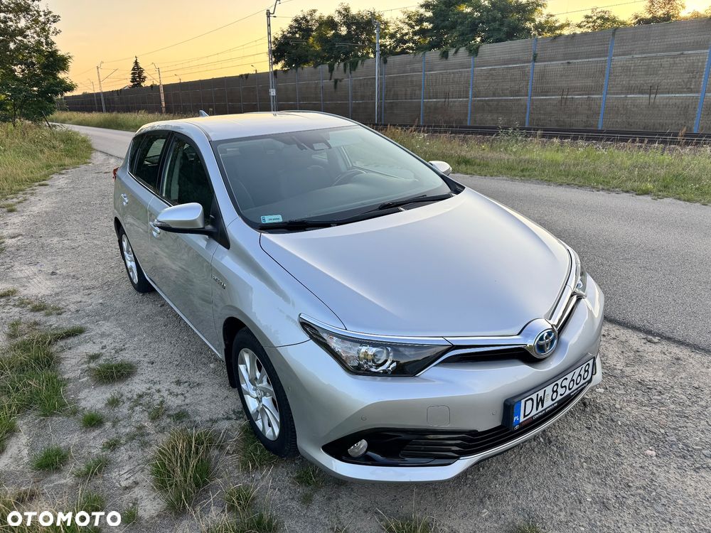 Toyota Auris Hybrid 135 Comfort - 6