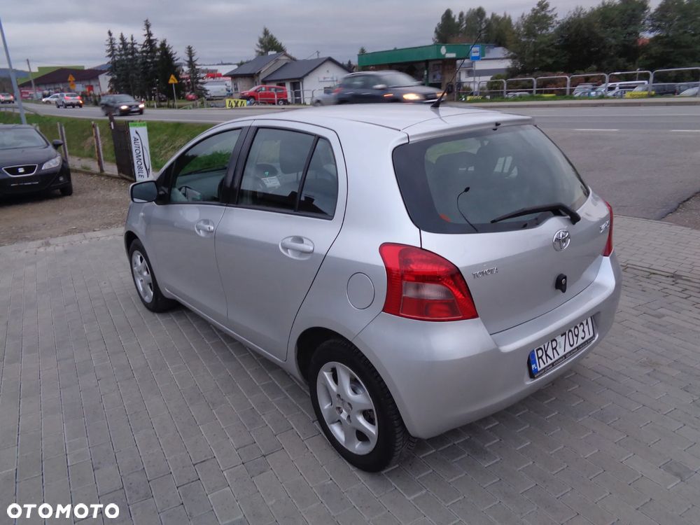 Toyota Yaris 1.0 Luna A/C - 4