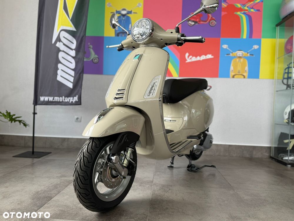 Vespa Primavera - 2