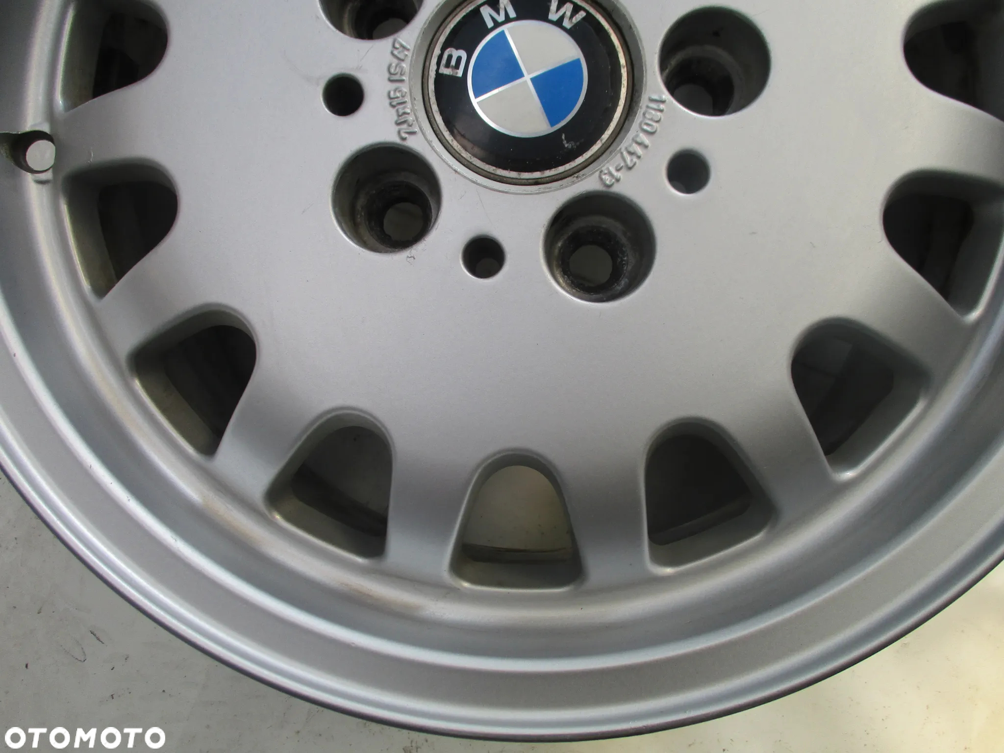 FELGI ALUMINIOWE 15 BMW E36 ET47 - 17