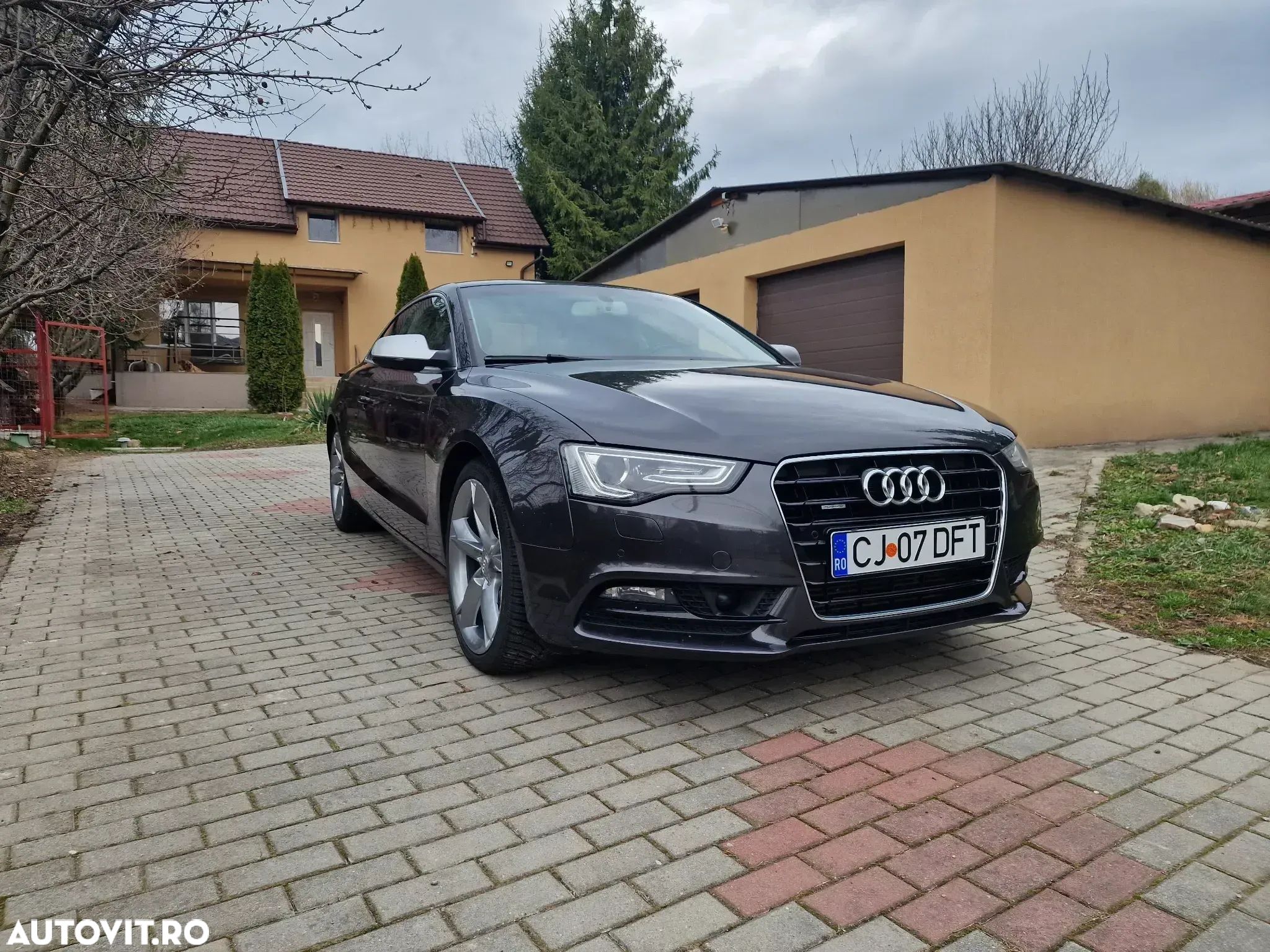 Audi A5 Coupe 3.0 TDI quattro Stronic - 1
