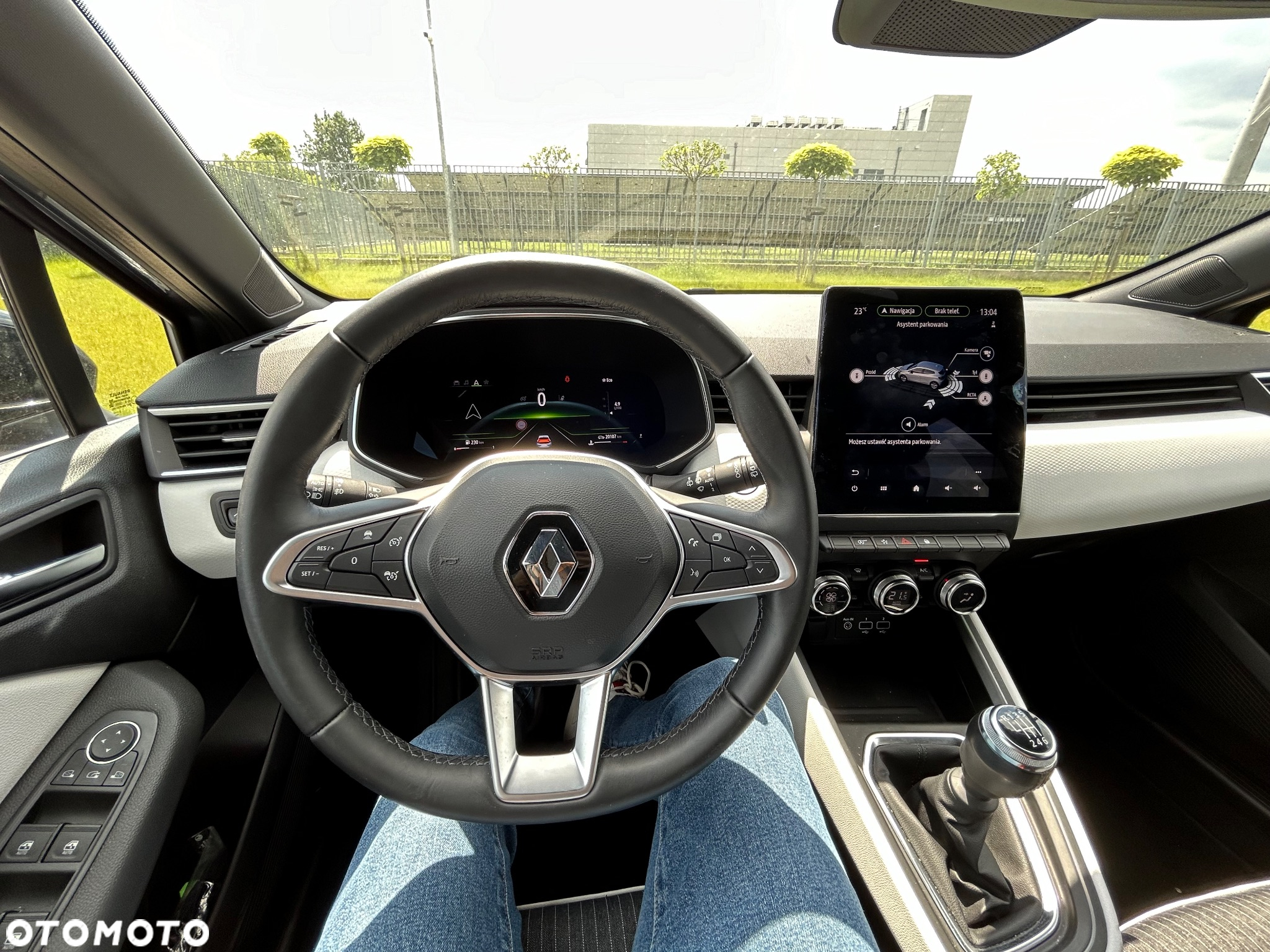 Renault Clio TCe 90 TECHNO - 14