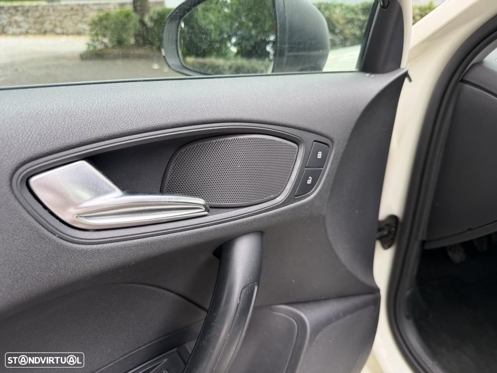 Audi A1 1.6 TDI Ambition - 17