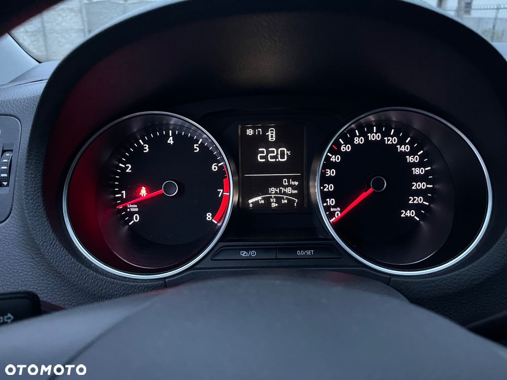 Volkswagen Polo - 28