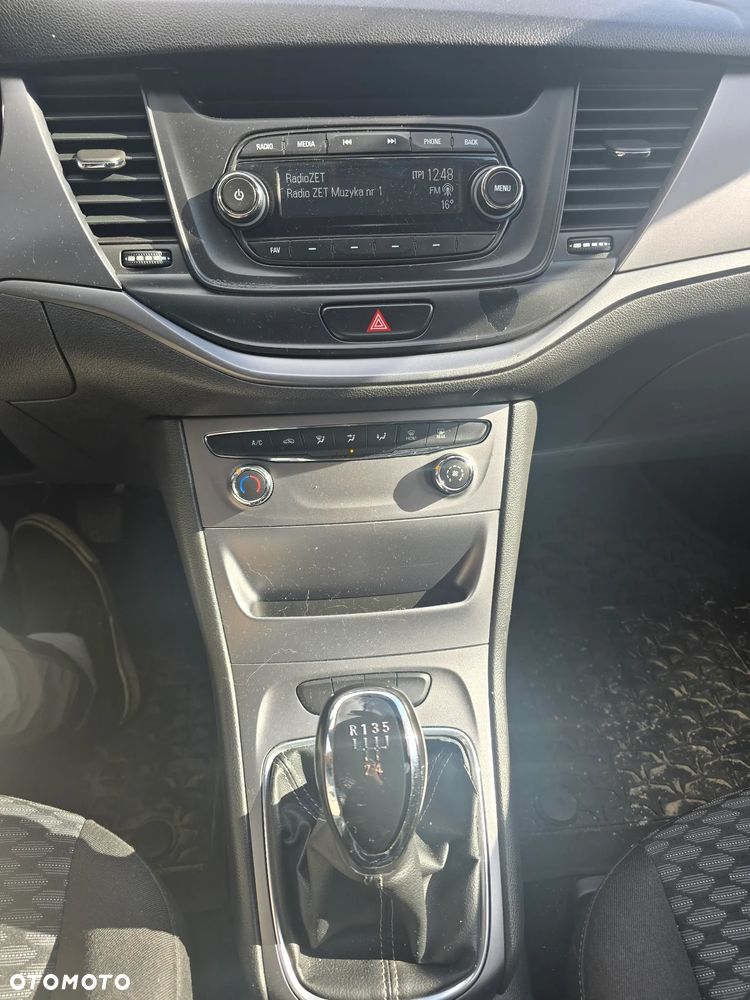 Opel Astra 2015 photo 3