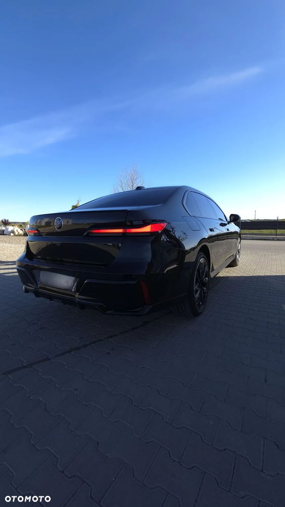 BMW Seria 7 ver-740d-xdrive-mhev-m-sport-sport - 4