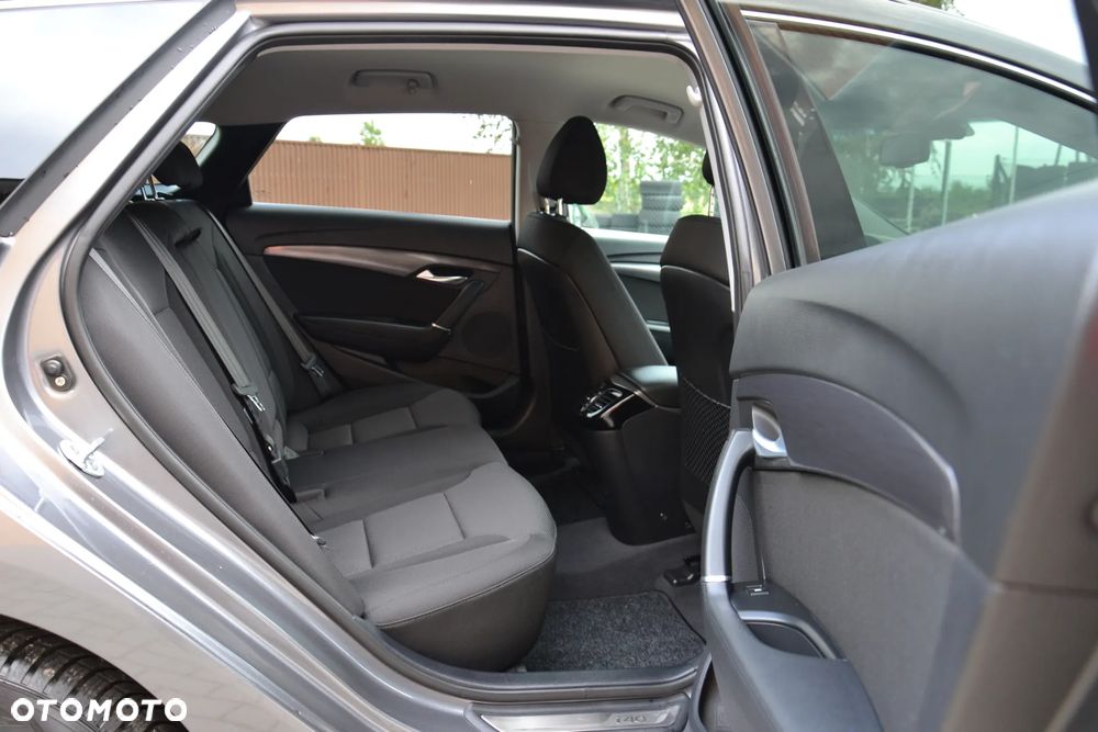 Hyundai i40 Kombi blue 1.7 CRDi DCT Premium - 34