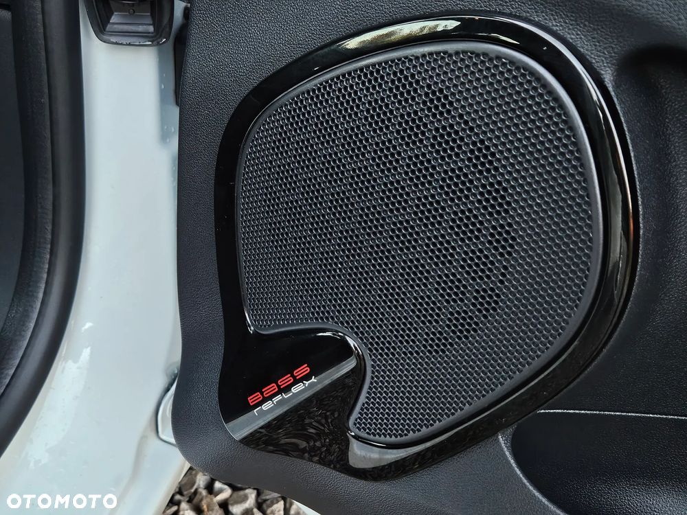 Renault Clio 0.9 Energy TCe Limited - 25