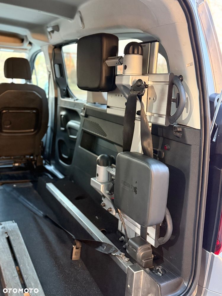 Opel Combo 1.5 D 96kW Automatik XL N1 Edition - 16