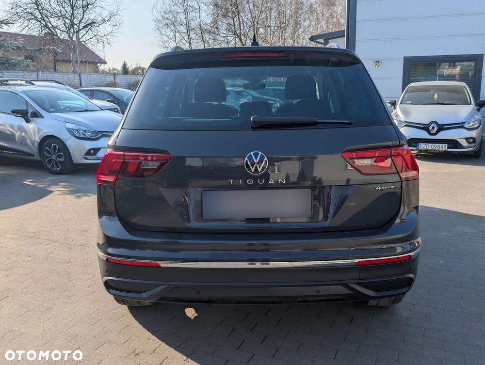 Volkswagen Tiguan 2.0 TSI 4Mot Life DSG - 8