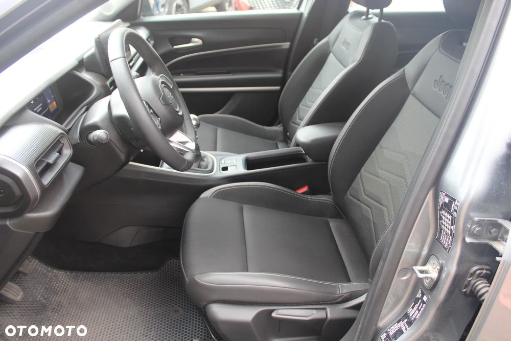 Jeep Avenger 1.2 GSE T3 Altitude FWD - 7