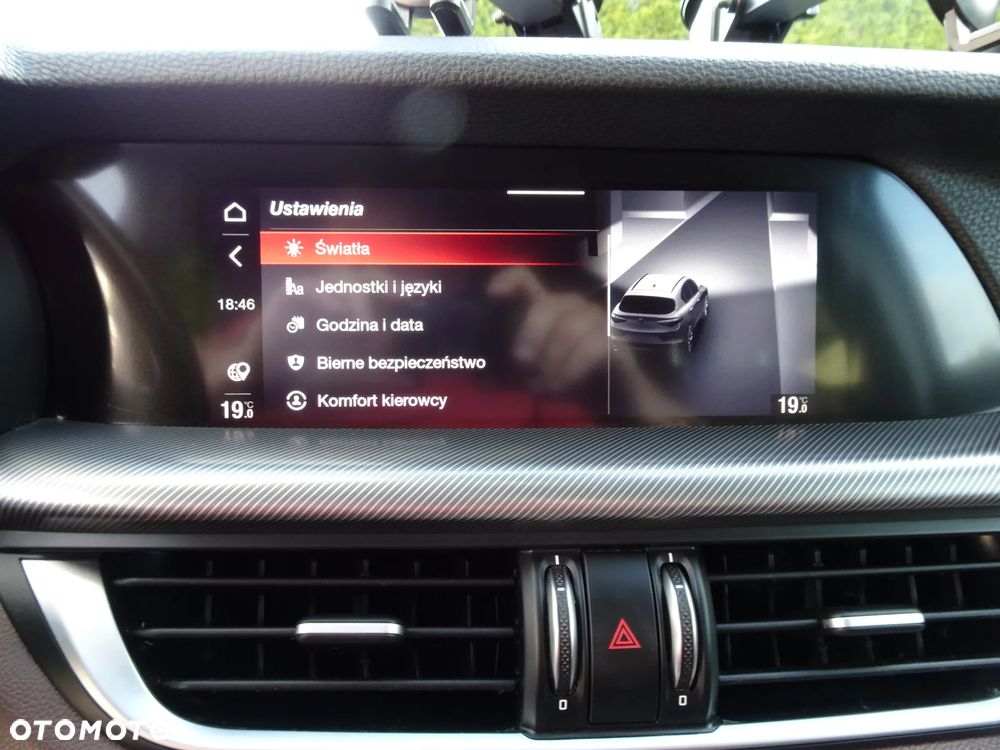 Alfa Romeo Stelvio 2.0 Turbo Sprint Q4 - 33