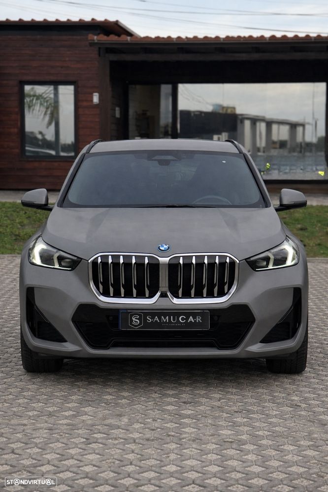 BMW iX1 xDrive30 M Sport Pack - 2