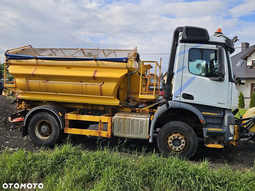 Mercedes-Benz AROSC 1824 - 6