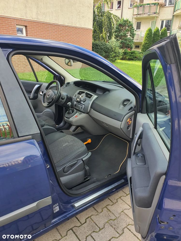 Renault Scenic - 7