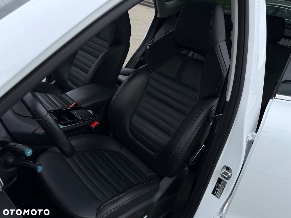 MG HS PHEV Luxury - 30