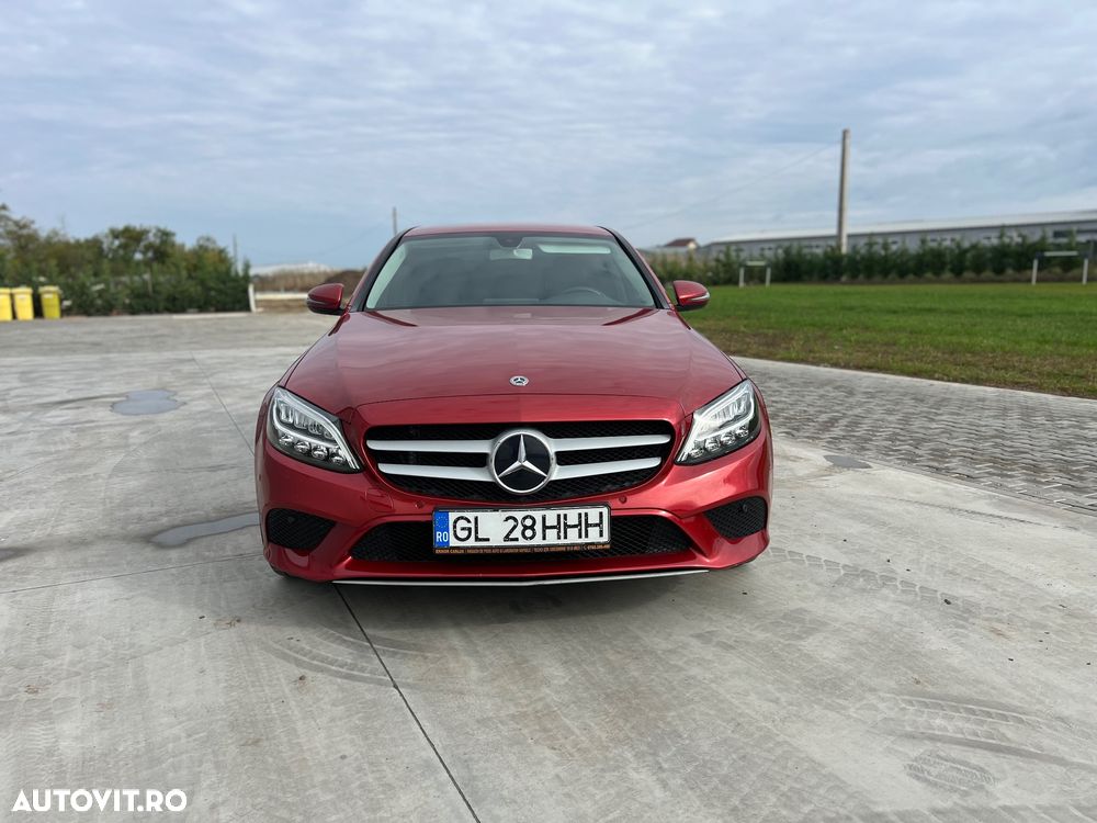 Mercedes-Benz C 220 d 4Matic T 9G-TRONIC - 3