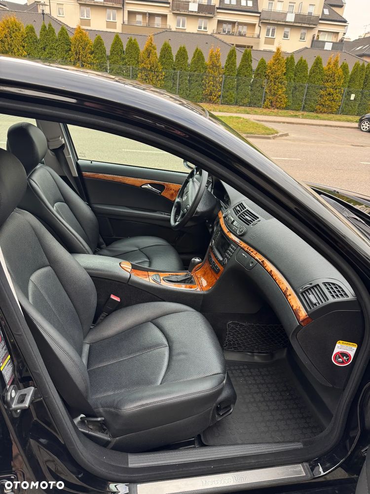 Mercedes-Benz Klasa E - 11