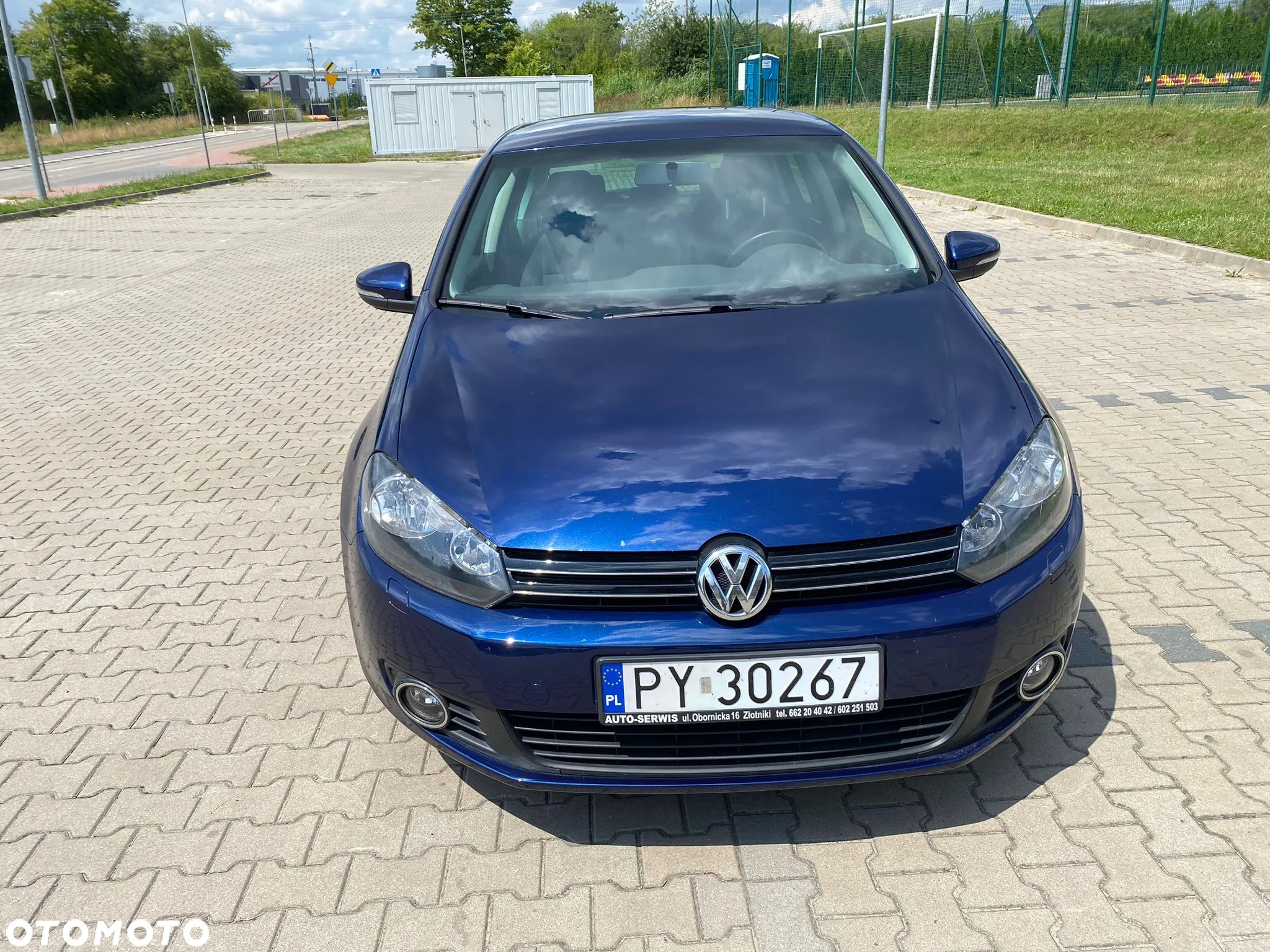 Volkswagen Golf - 8