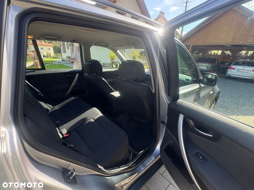 BMW X3 xDrive20d - 11