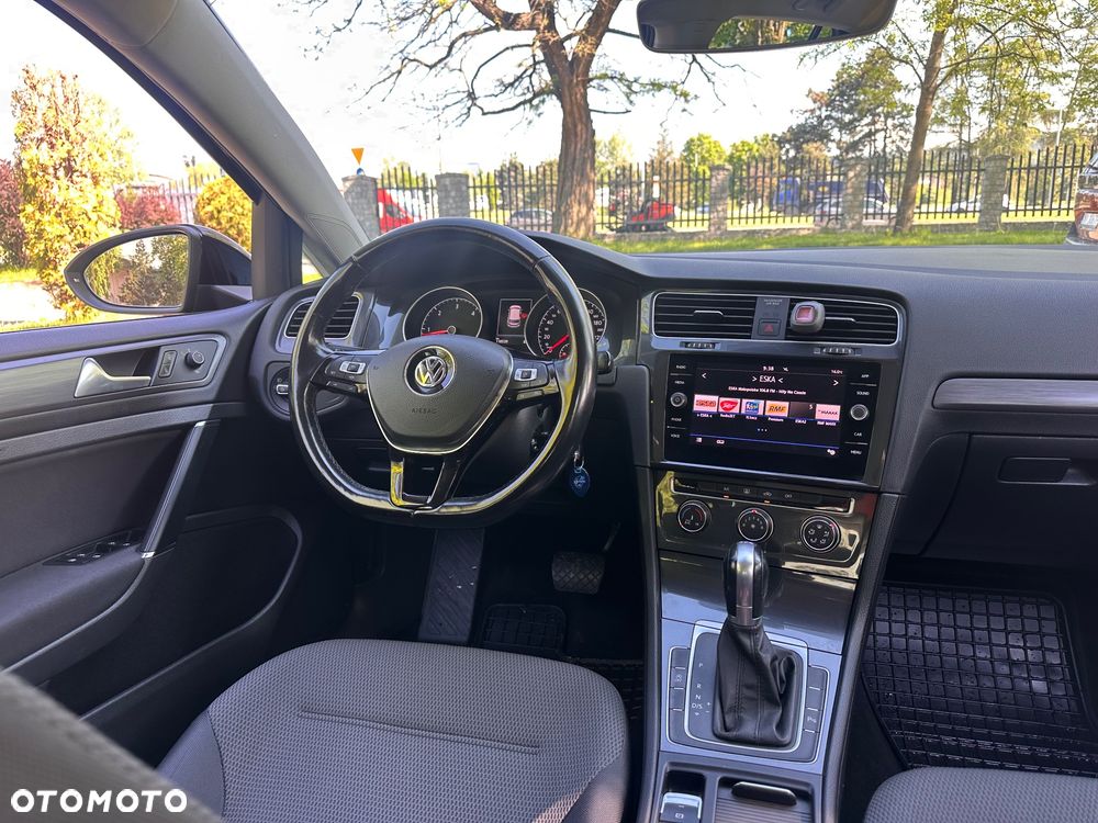 Volkswagen Golf 1.6 TDI SCR DSG Comfortline - 6