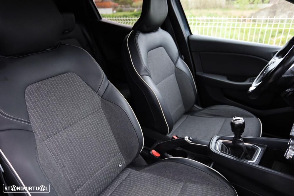 Renault Clio 1.0 TCe Exclusive - 15